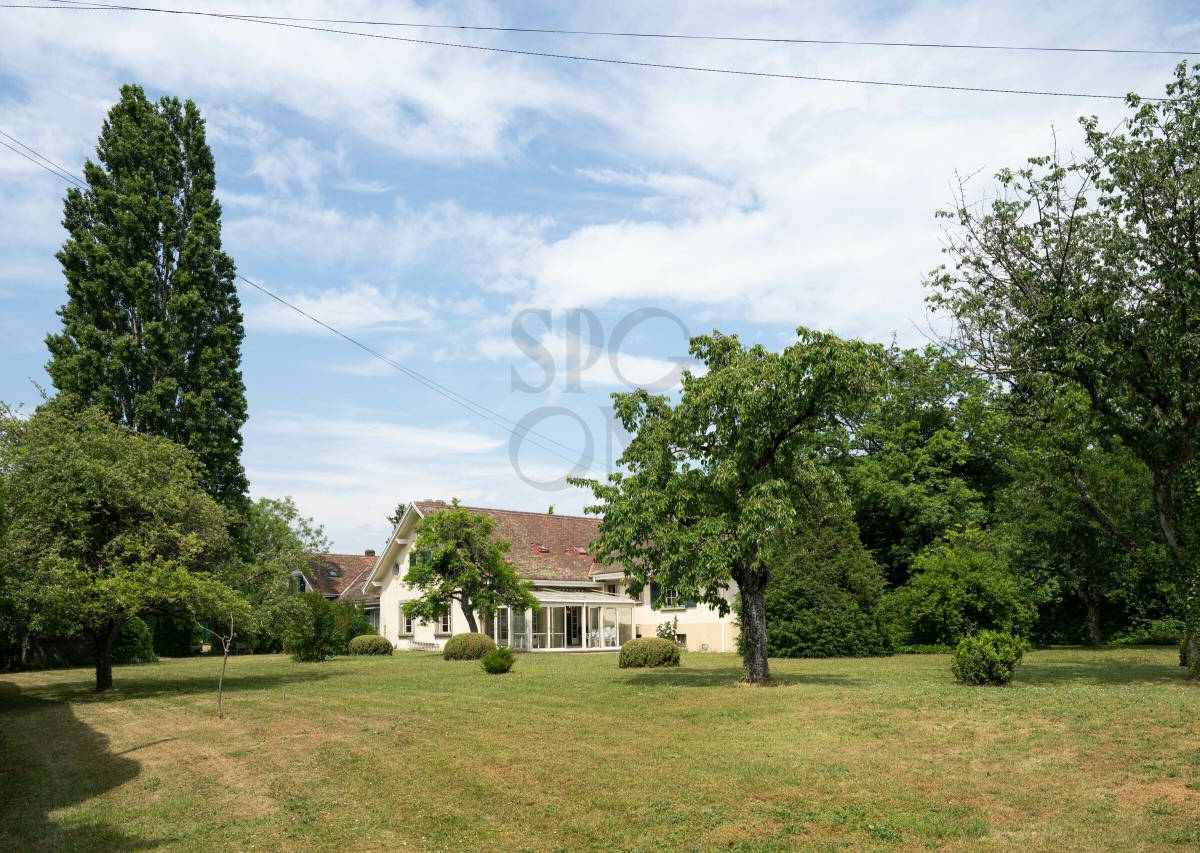 Family property near Morges